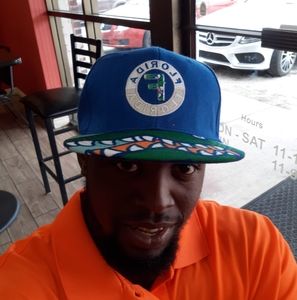 Meet your Posher, Jermel